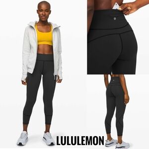 Lululemon In Movement Black Tight 25" *Everlux size 6 inseam 25” like new